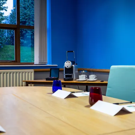 Szálloda Weetwood Hall Estate Leeds