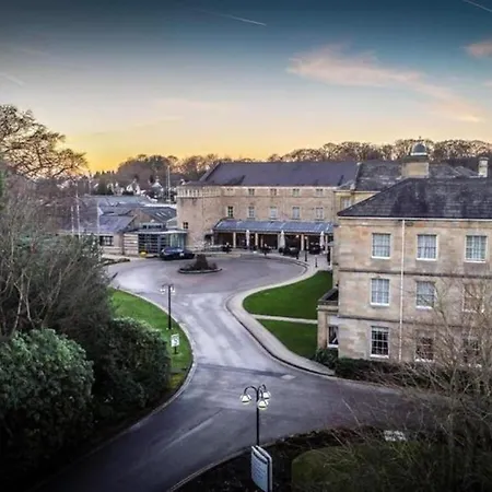 Weetwood Hall Estate Hotell