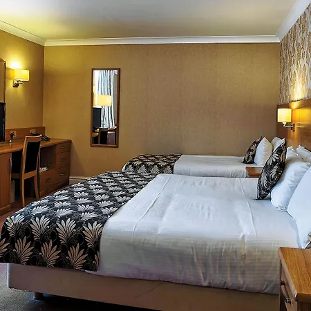 Hotell Weetwood Hall Estate