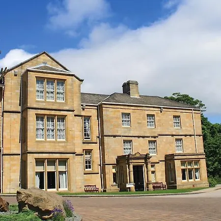 Weetwood Hall Estate Hotel 4*