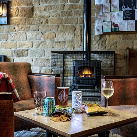 Hotell Weetwood Hall Estate