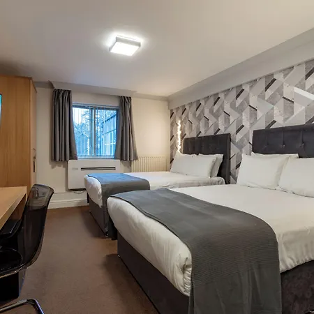 Weetwood Hall Estate Leeds (West Yorkshire)