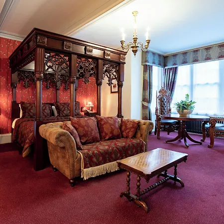 Weetwood Hall Estate Лидс