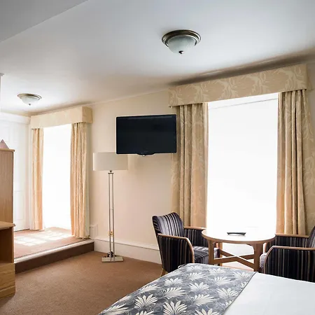 Weetwood Hall Estate Ξενοδοχείο 4*