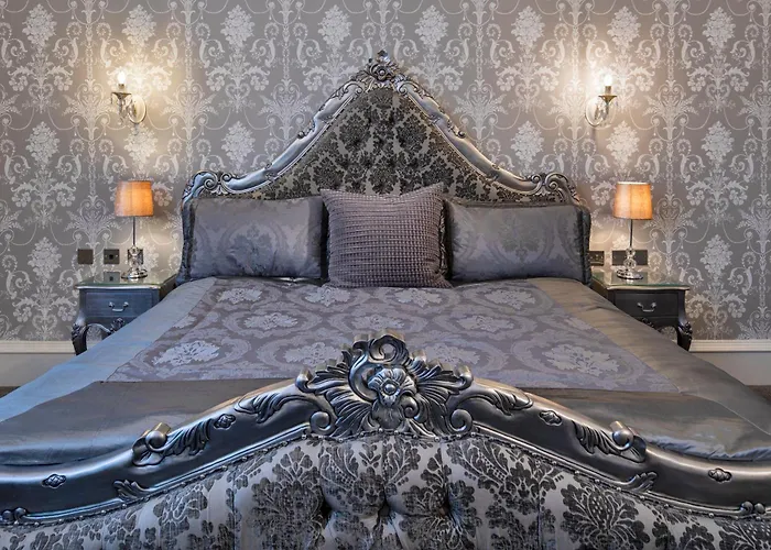 فندق Weetwood Hall Estate 4*