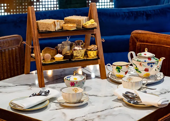 Weetwood Hall Estate Hotel 4*