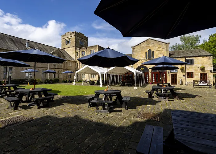 Weetwood Hall Estate Hotel 4*