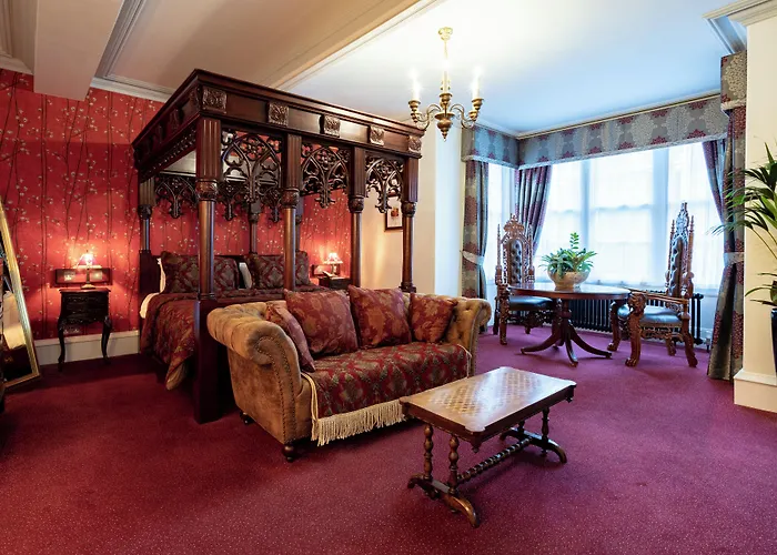 Weetwood Hall Estate Leeds (West Yorkshire)