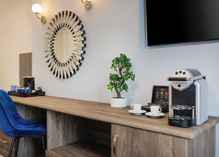 Weetwood Hall Estate ليدز