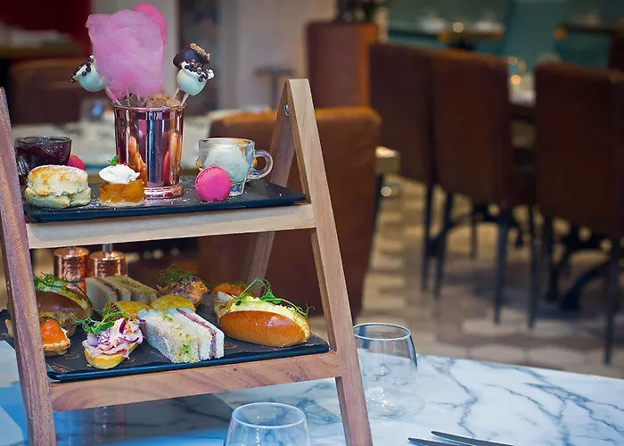 Weetwood Hall Estate 4* Leeds (West Yorkshire)