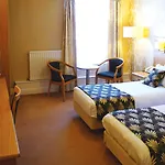 Weetwood Hall Estate Leeds (West Yorkshire)