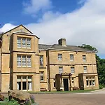 Weetwood Hall Estate Hotel 4*