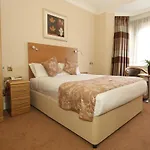 Weetwood Hall Estate Leeds (West Yorkshire)