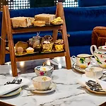 Weetwood Hall Estate Hotel 4*