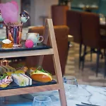 Weetwood Hall Estate 4* Leeds (West Yorkshire)