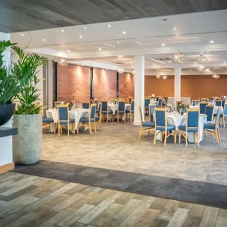 Weetwood Hall Estate