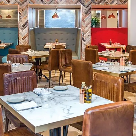 Weetwood Hall Estate Leeds (West Yorkshire)