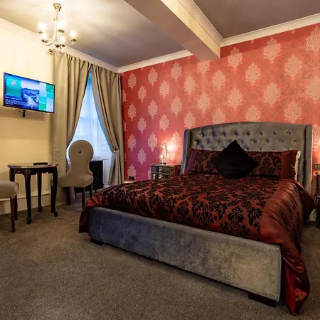 Weetwood Hall Estate Hotel Leeds (West Yorkshire)