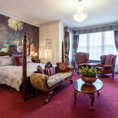 Weetwood Hall Estate