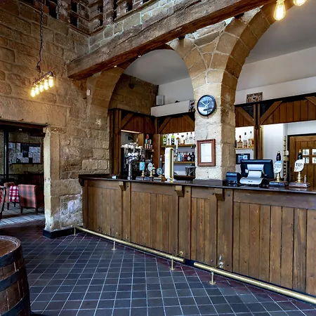 Weetwood Hall Estate Hotel Leeds (West Yorkshire)