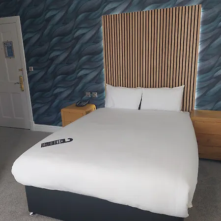 Weetwood Hall Estate Leeds (West Yorkshire)