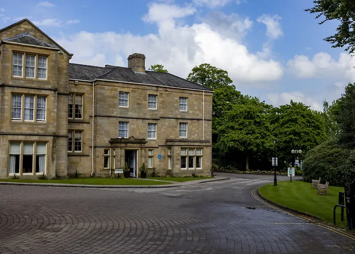 Weetwood Hall Estate Готель Лідс
